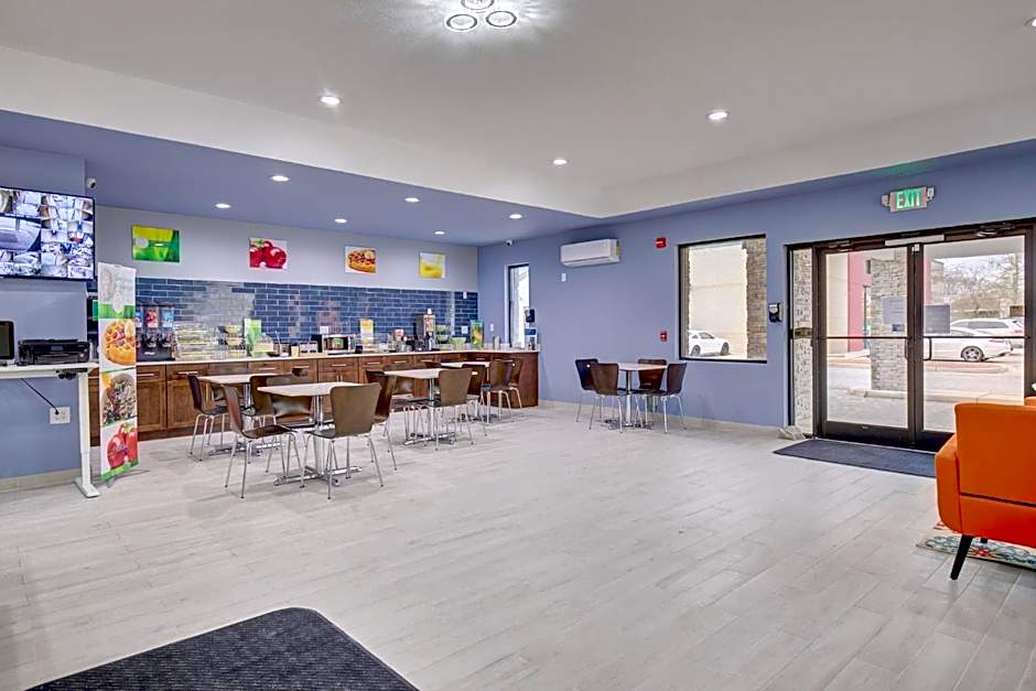 Quality Inn & Suites