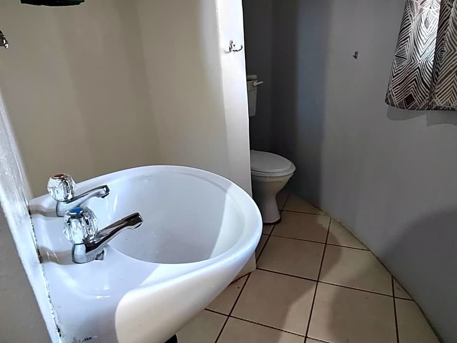 Graskop family retreat and backpackers