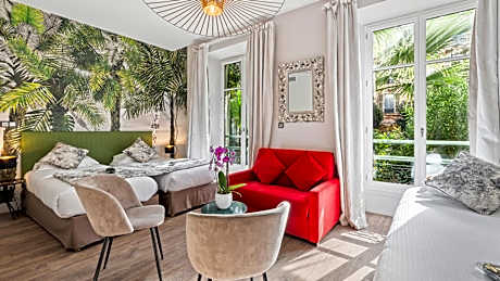 Triple Room with Garden View