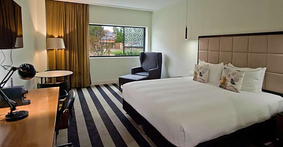 The Ellen Hotel, an Ascend Collection Hotel