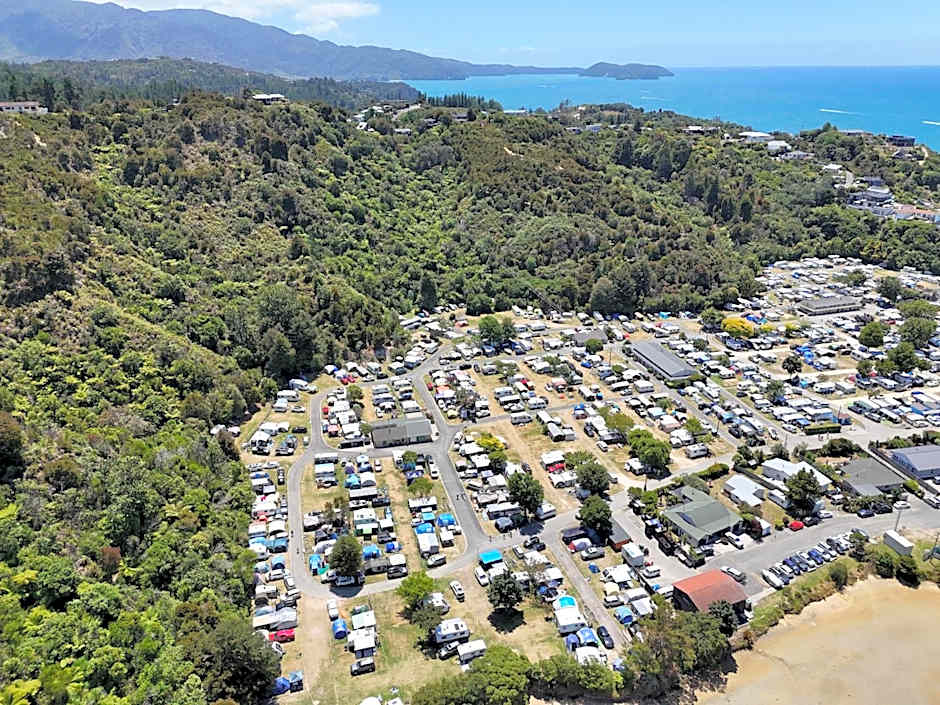 Kaiteriteri Recreation Reserve Cabins