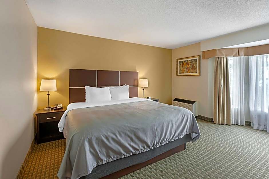 Quality Inn & Suites Brampton