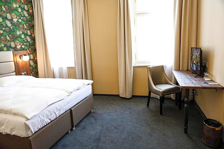 EA Hotel Victoria