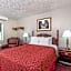 Days Inn & Suites by Wyndham Kaukauna WI