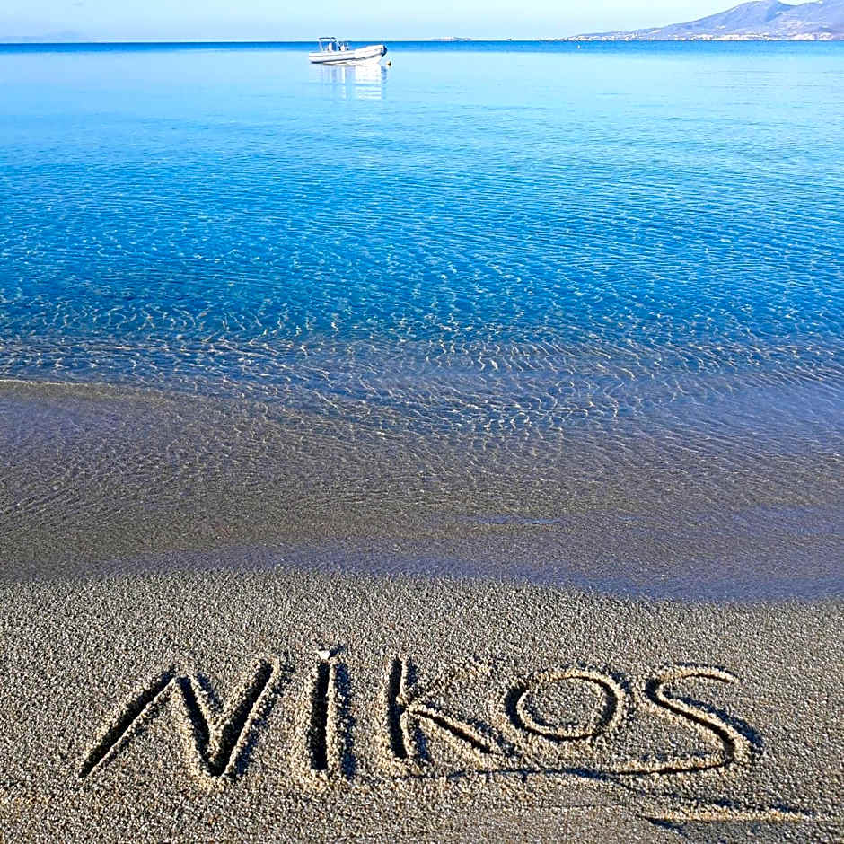 Nikos Apartments and Studios