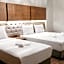 Ceneviz Suit Hotel
