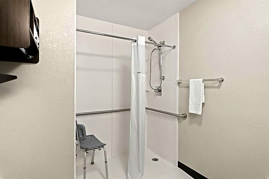 Quality Inn & Suites Dumas