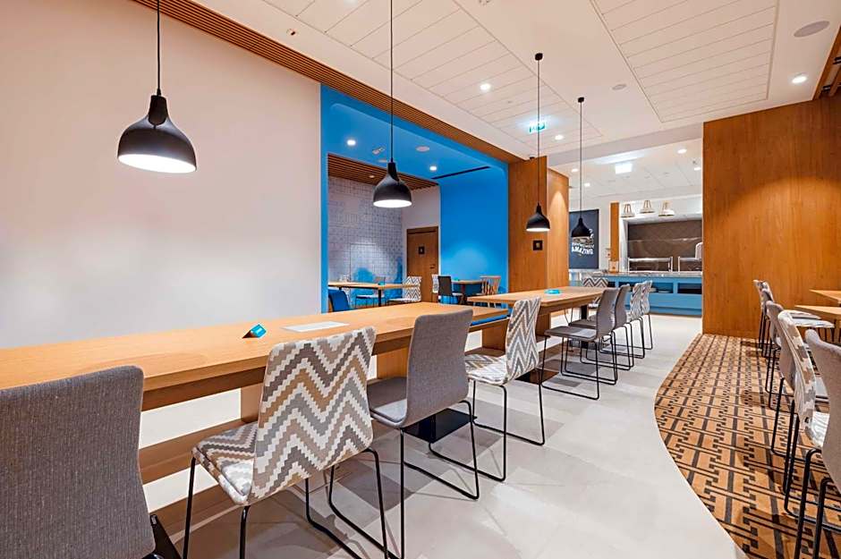 Hampton by Hilton Warsaw Reduta