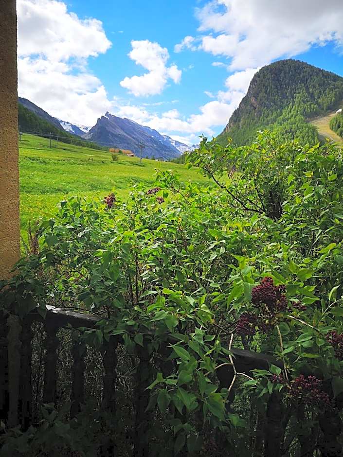 Logis Hôtel Spa la Cascade