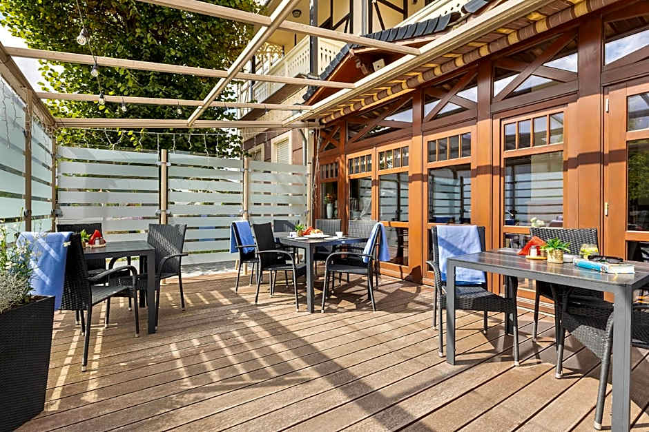 Hotel&Spa Stary Dziwnów basen swimming pool