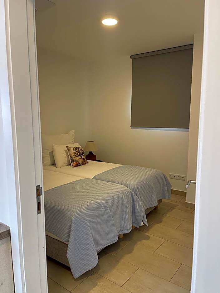 Esmeralda Holidays Apartments