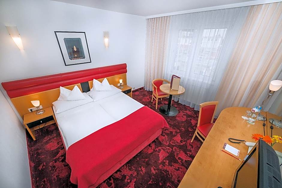 Photo 1 of 1 of 1 King Bed