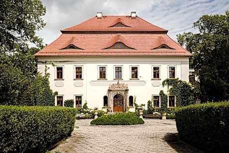 Pałac Mojęcice