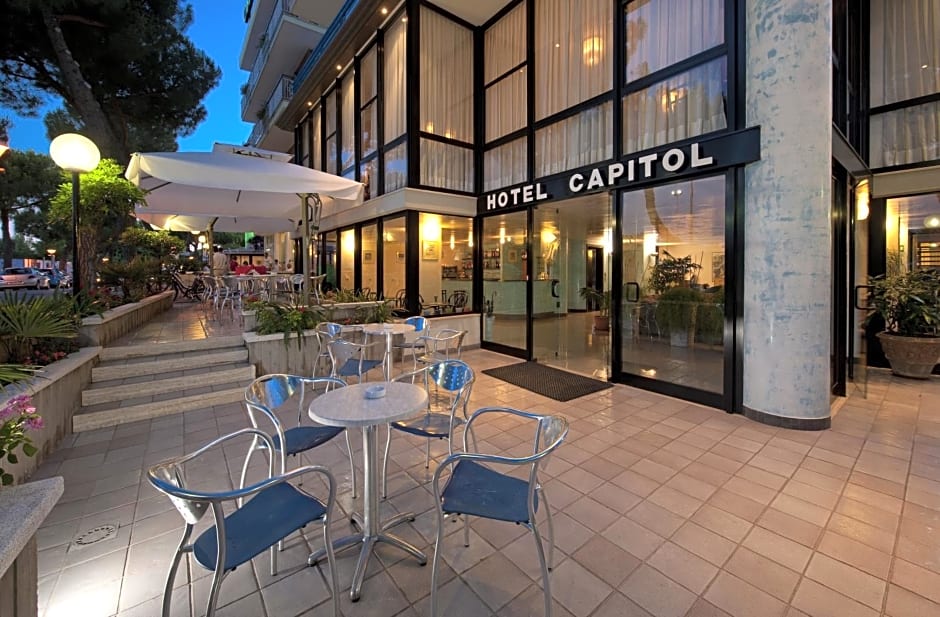 Hotel Capitol