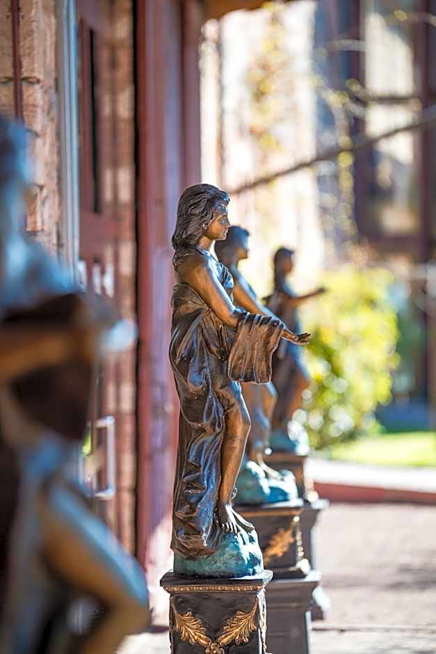 Schlosshotel Weyberhöfe