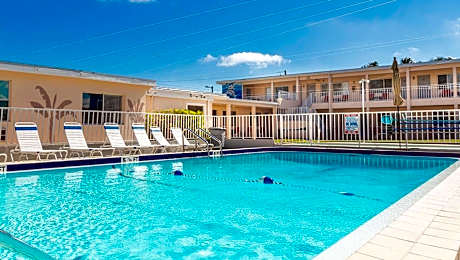 Belleair Beach Resort Motel