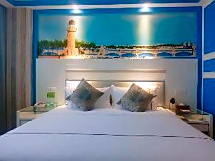 Yiwu Baide Theme Hotel