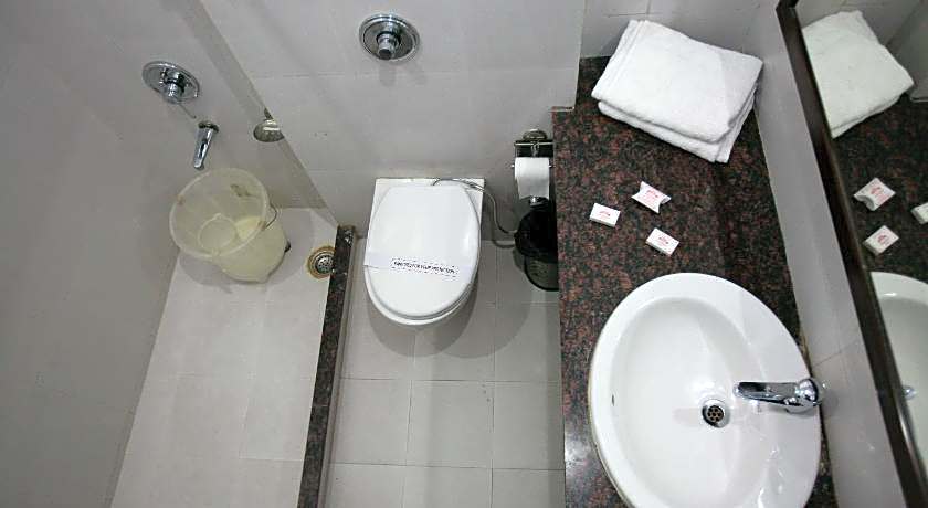 Hotel Sarovar Regency