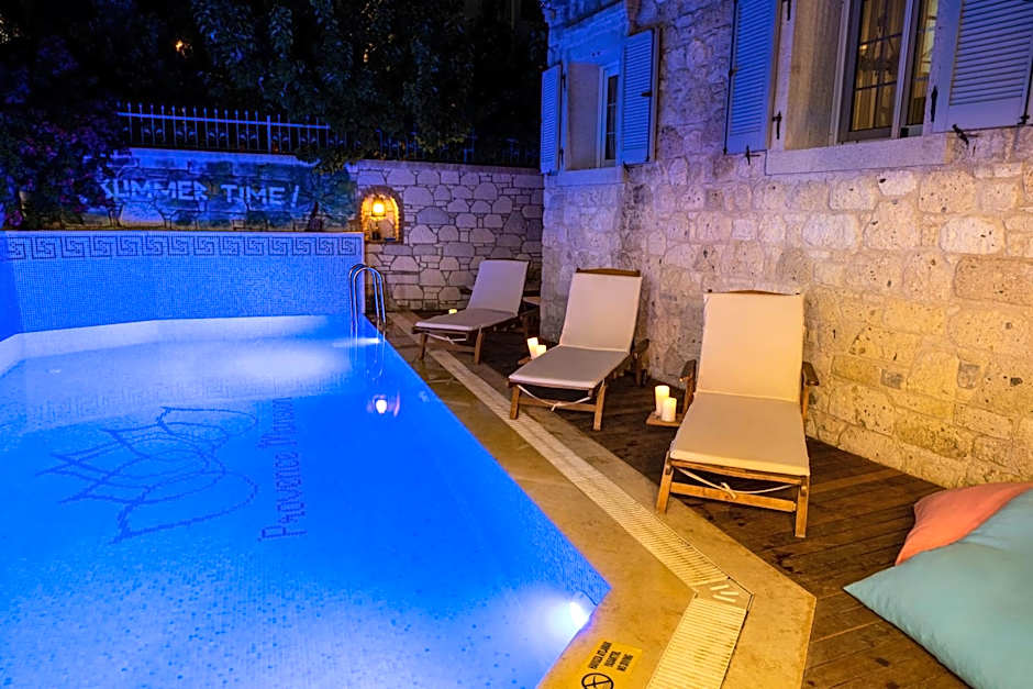 PROVENCE MANSİON ALAÇATI