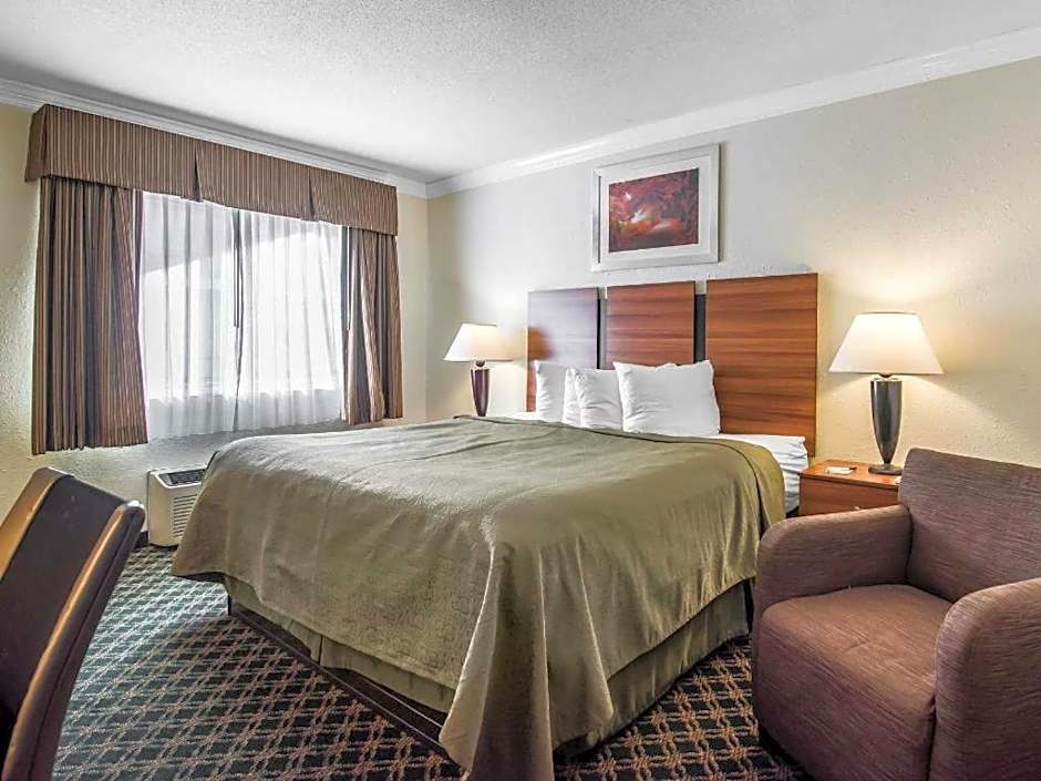 Quality Inn