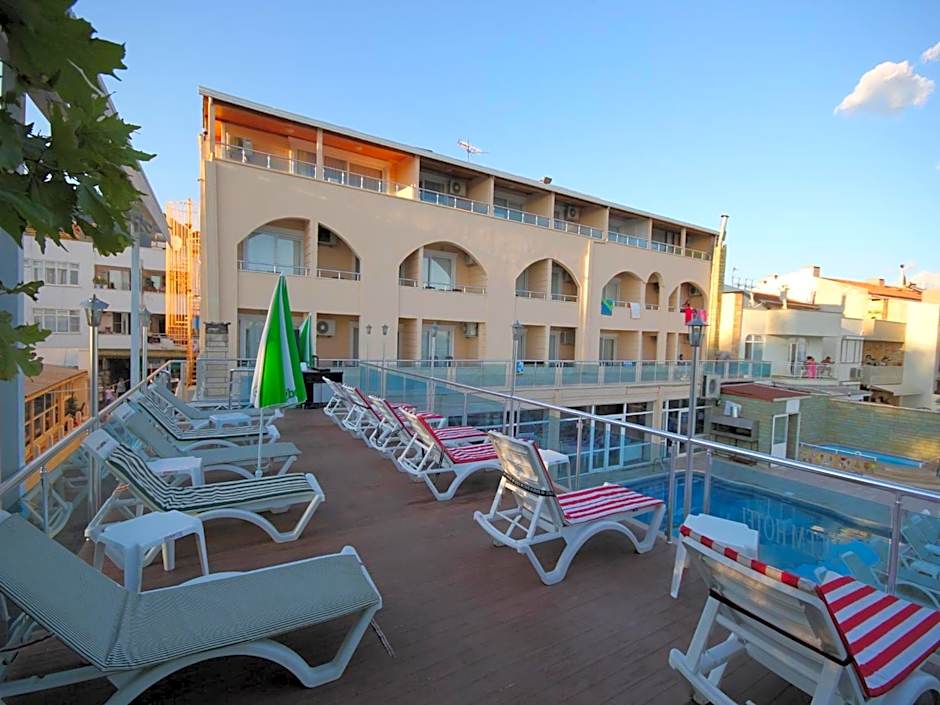 Ucem Hotel Golden Sea