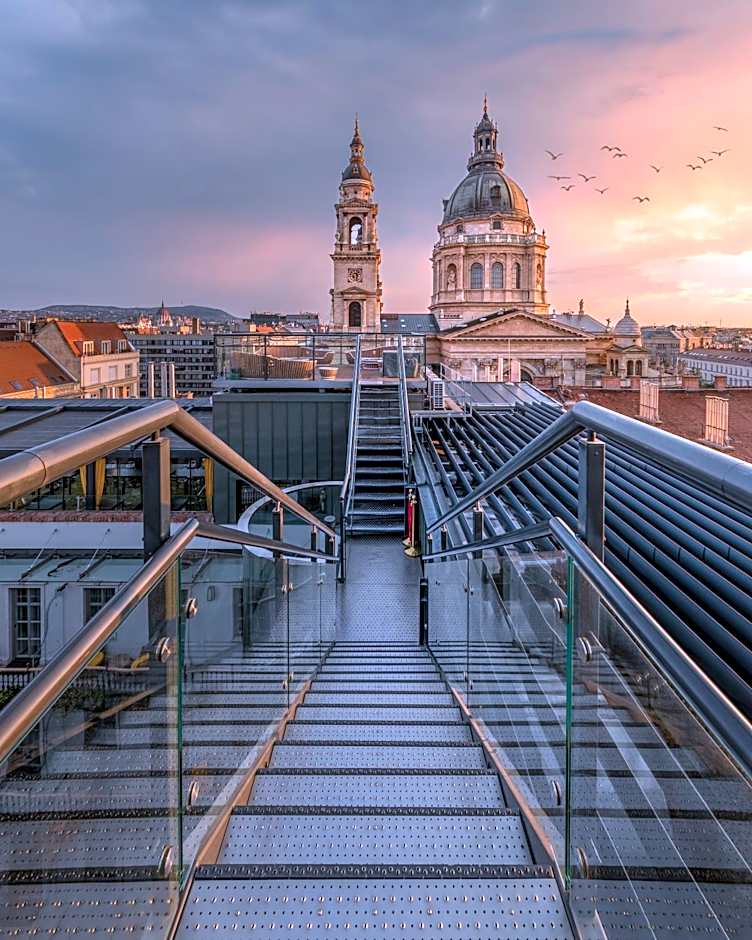 Aria Hotel Budapest by Library Hotel Collection