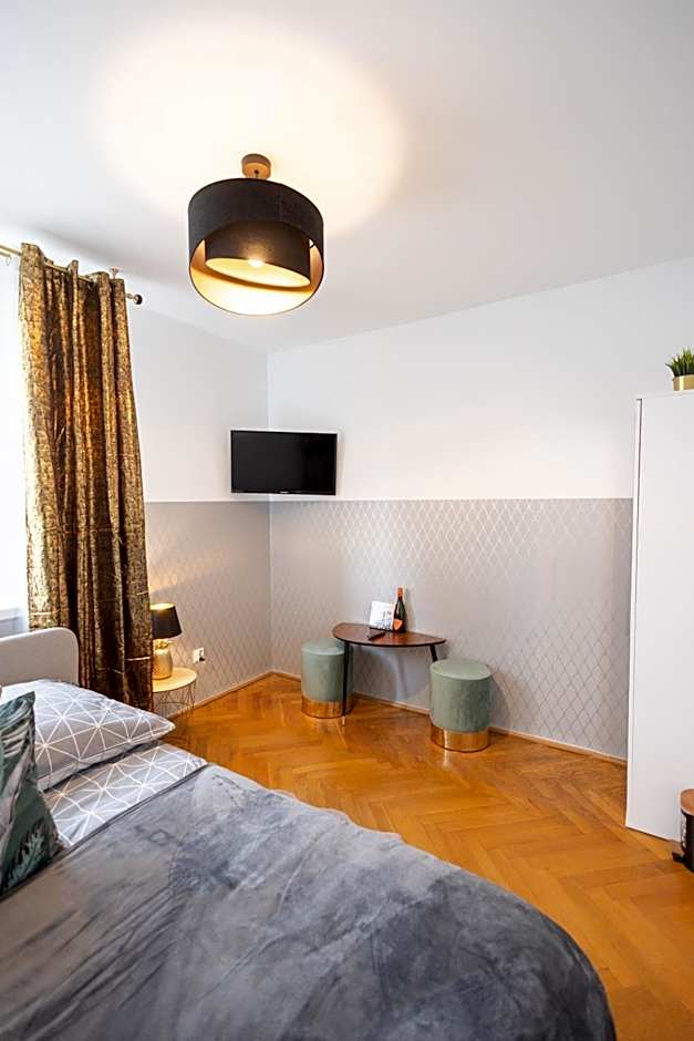 ClickTheFlat Stawki Apart Rooms