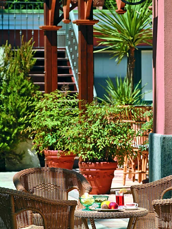 Montespina Park Hotel