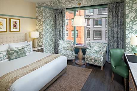 Pioneer Suites
