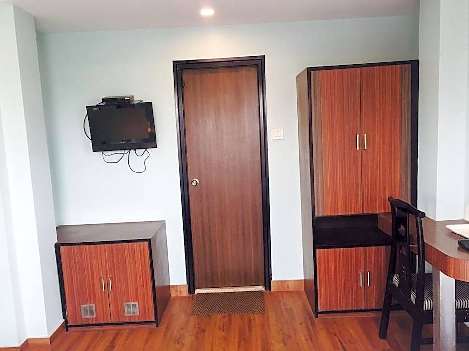 Hotel Crestwood