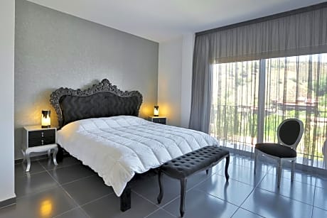Crystal Hotel