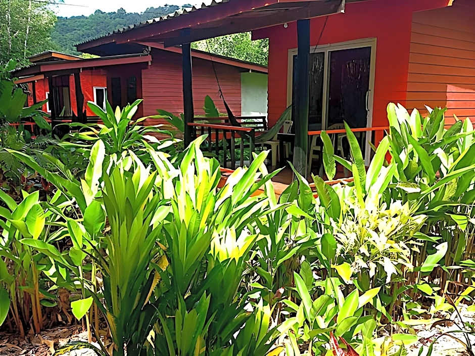 Lanta Maikeaw Bungalow