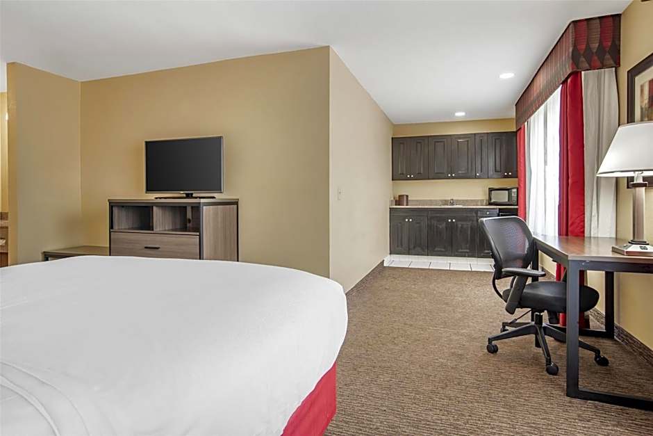 Best Western Plus Bessemer Hotel & Suites