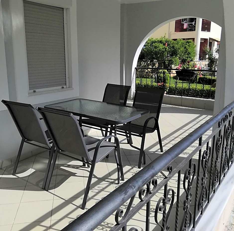 Delphin Rooms Sivota