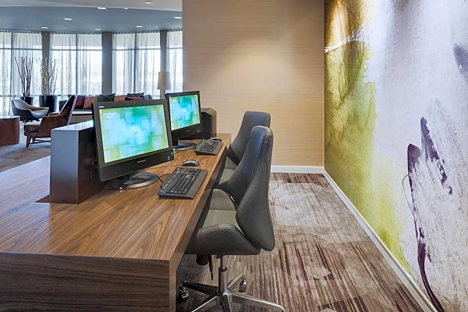 Courtyard by Marriott Providence Warwick