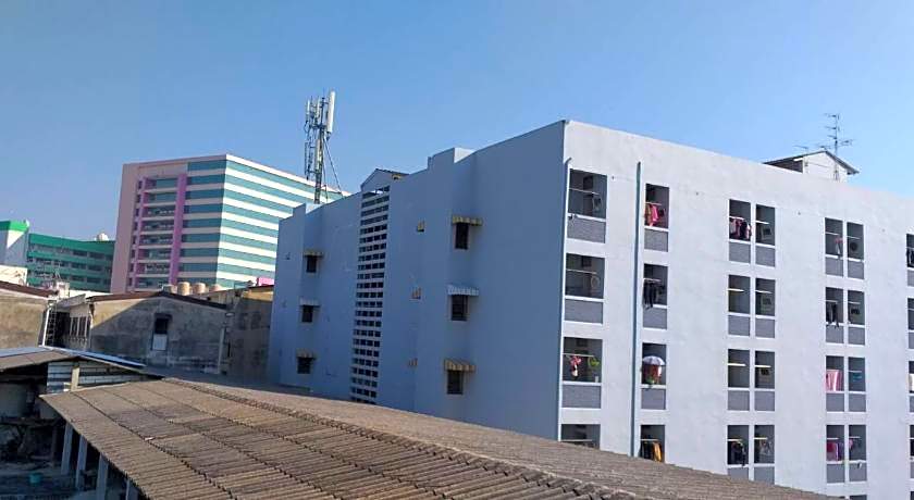 Benjamas Hostels – Bangkok, NY