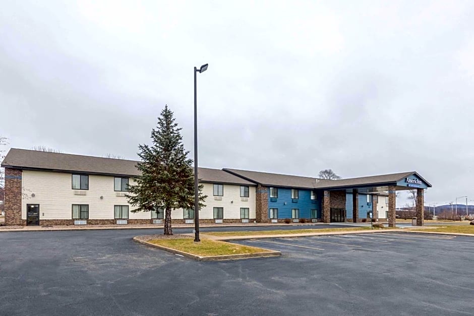 AmericInn by Wyndham Prairie du Chien