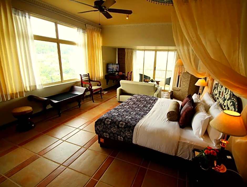 Photo 1 of 10 of Royal Villa