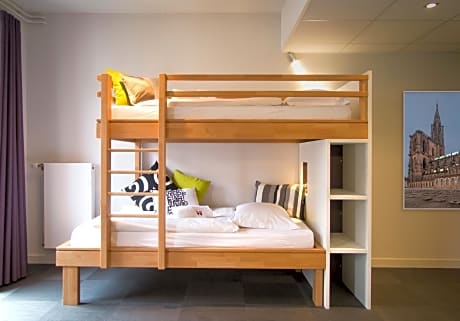 Bunk Bed Room with Private Bathroom