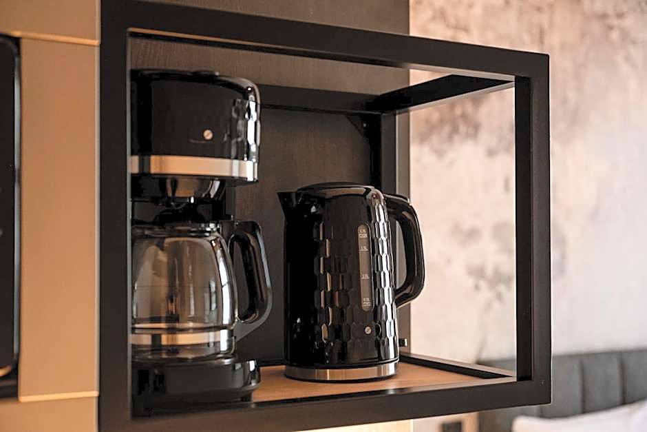 Frans & Frans - Hotel and Apartments by UHANDA