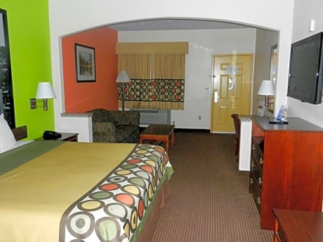 King Room - Non-Smoking