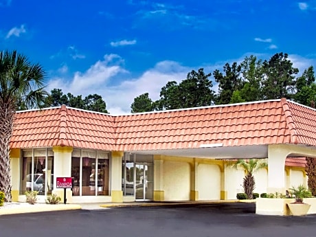 Ramada by Wyndham Walterboro