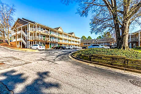 HomeTowne Studios Atlanta NE - Downtown Norcross