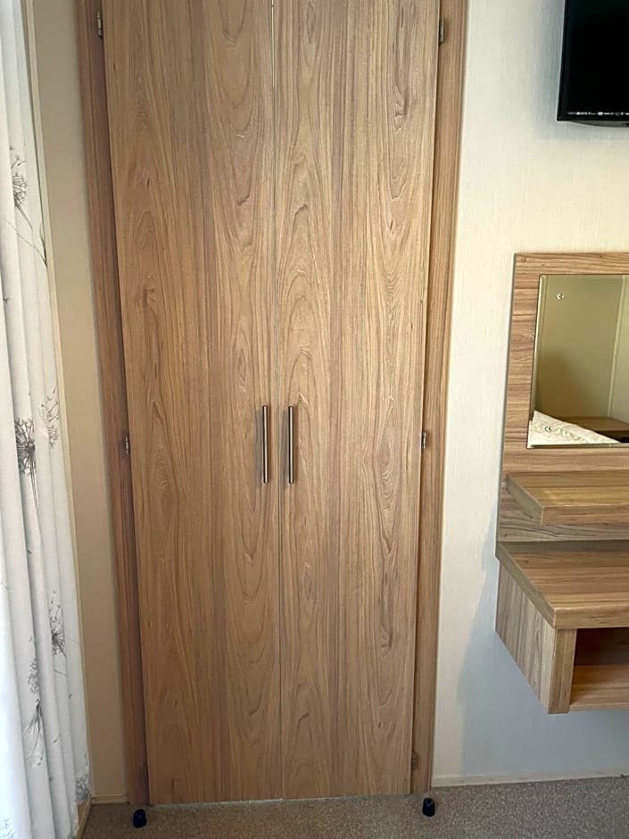 Nodes Point Sandy Bay AP27 affordable ferry prices available