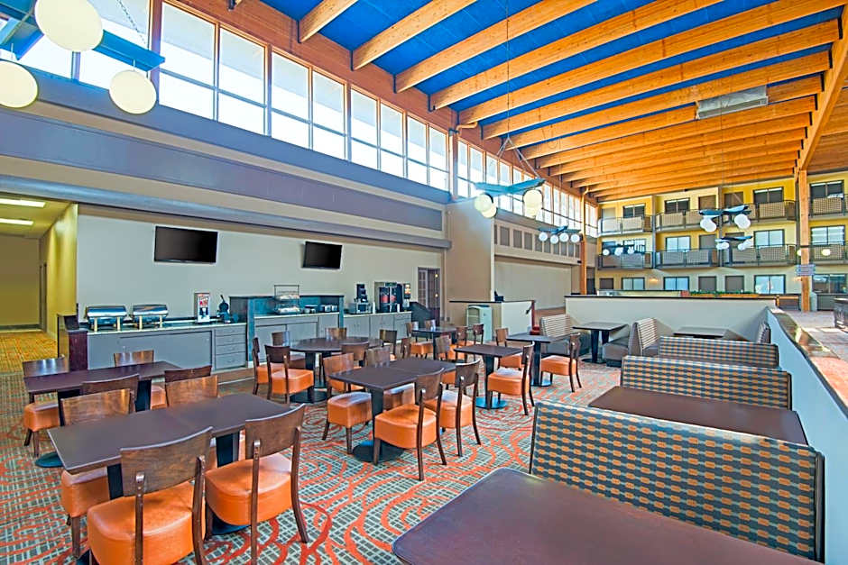 Red Lion Hotel Gillette