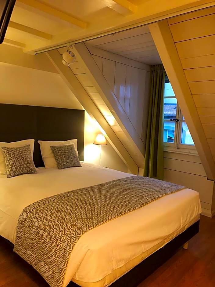 L'Hôtel by Hostellerie du Château