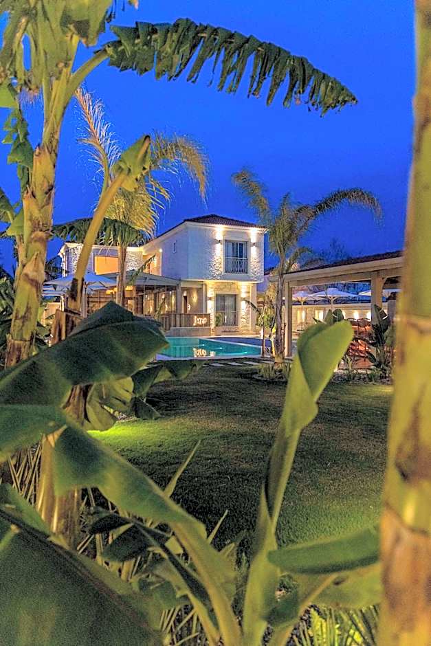 June Alaçatı Adult Only