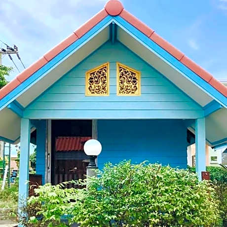 Lablomchomthalay House