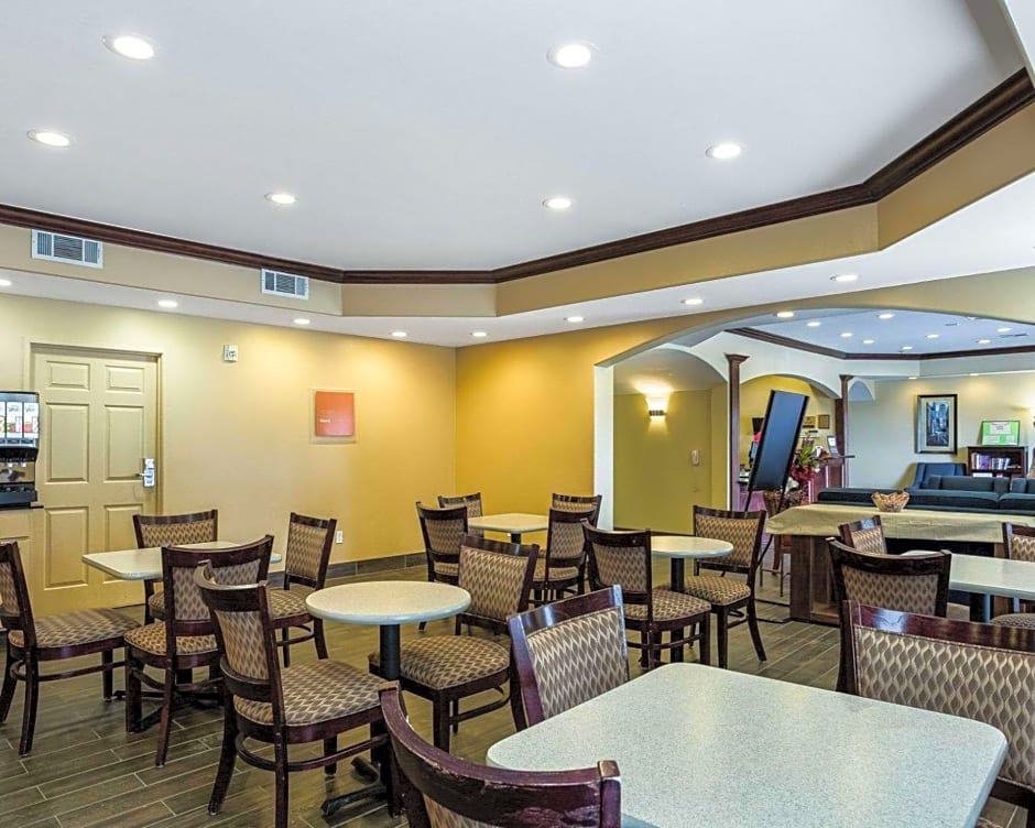 Quality Inn & Suites Houma