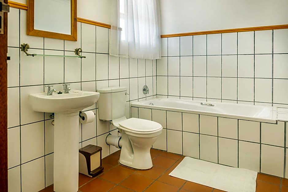 Karoo Country Inn